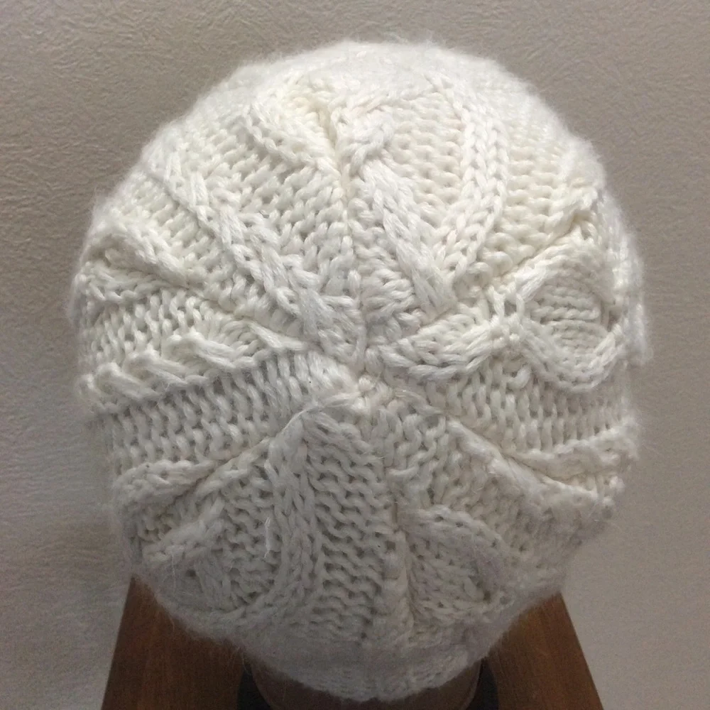 Burton Cable Knit Fleece Lined Winter Beanie OS